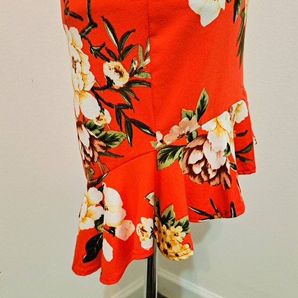 B Famous Juniors Floral Print Dress Size L Red Color Preowned Good Condition - Picture 8 of 9